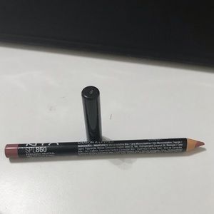 NYX Lip Liner pencil